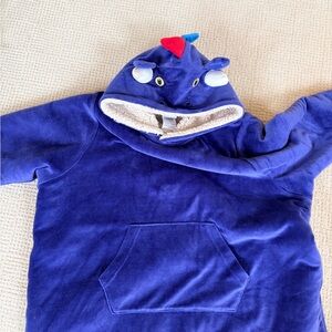 Almost new Mini Boden Hooded oversized sweatshirt.